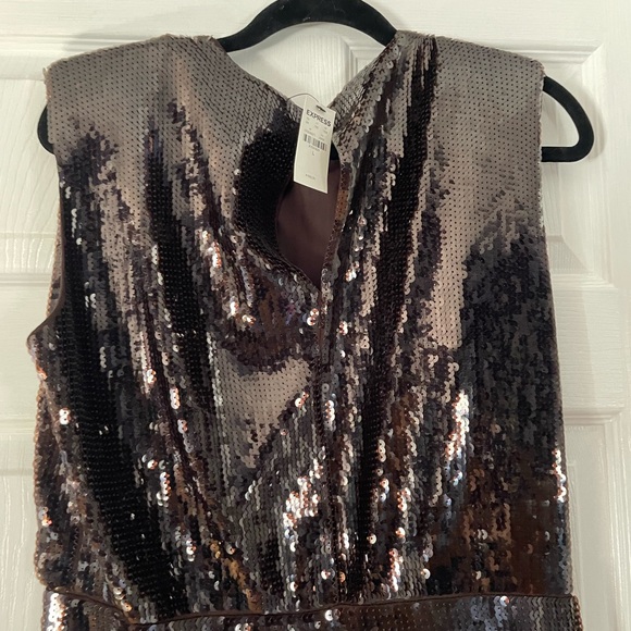BRAND NEW Express sequin dress, black color, amazing quality purchased last year - Picture 8 of 10